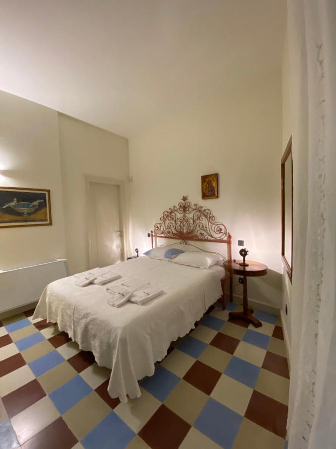 Bed and Breakfast Palazzo Vecchio Cocumola Exterior foto